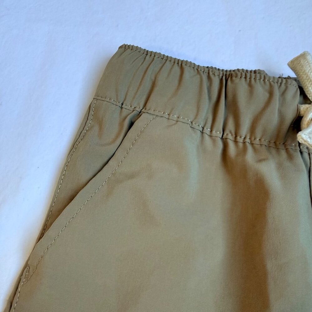 Children's Place Boys' Uniform Quick Dry Khaki Pull On Shorts size 6 - Picture 3 of 5
